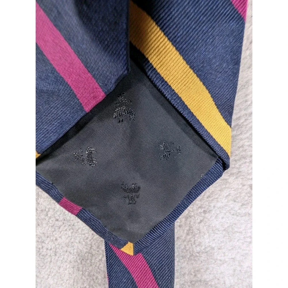 Brooks Brothers notice back